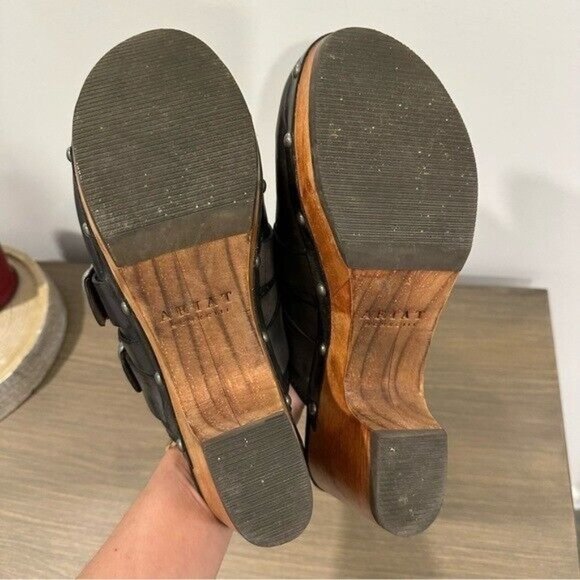 Ariat Black Bridlespur Leather Buckles Wooden Mules Women’s Size 9.5 - Picture 6 of 9
